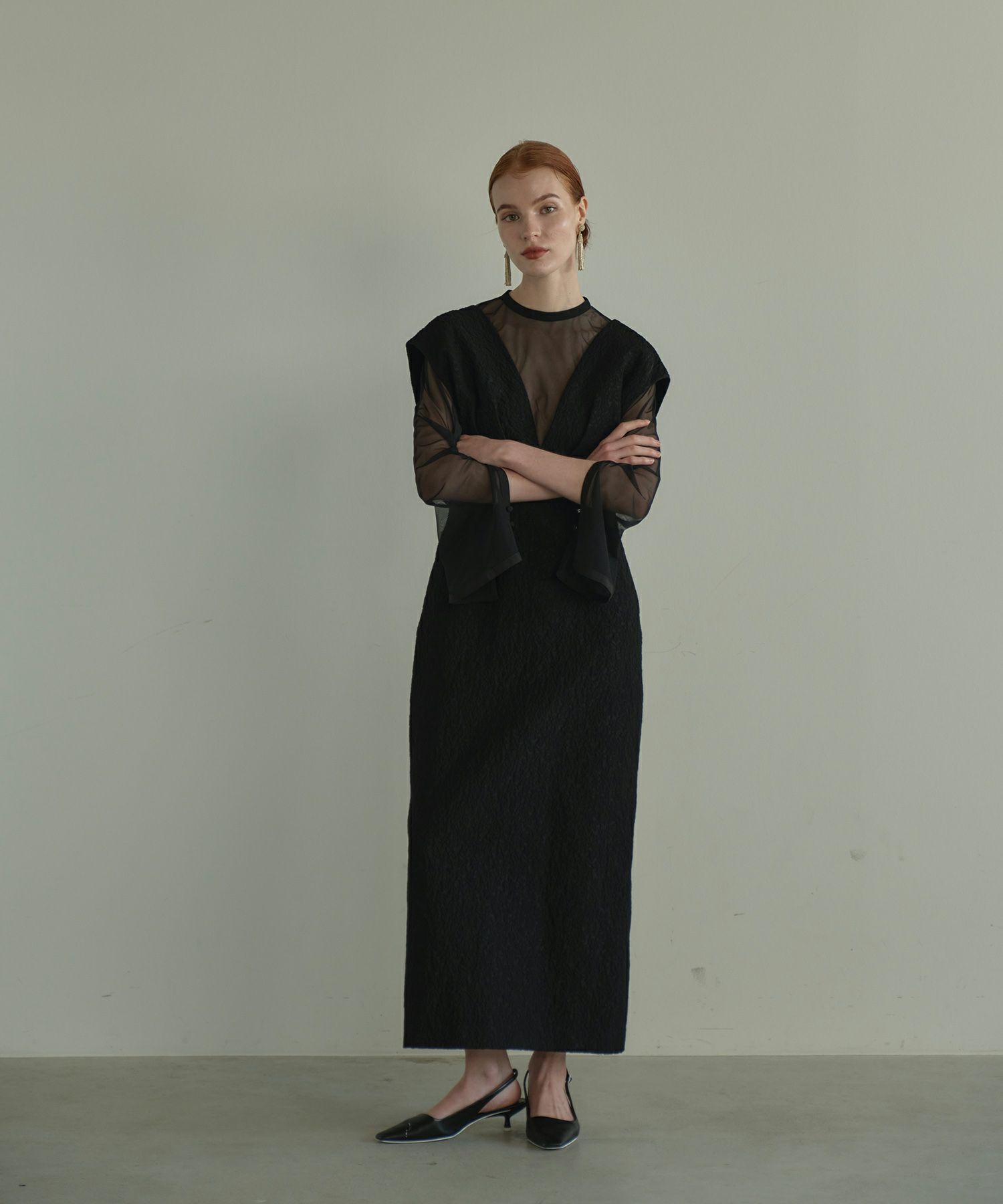 V line jacquard dress | ANDRESD 