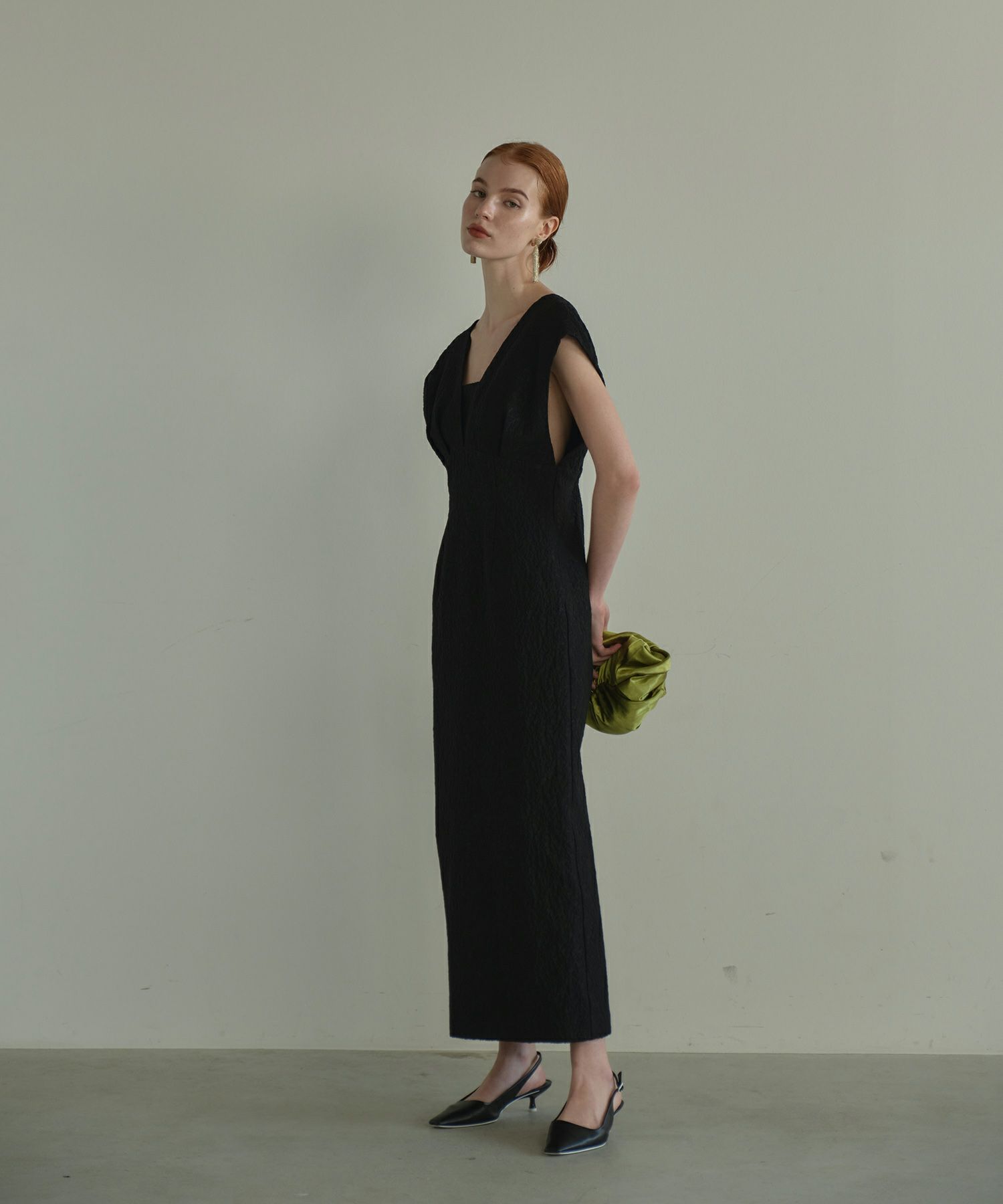 V line jacquard dress | ANDRESD