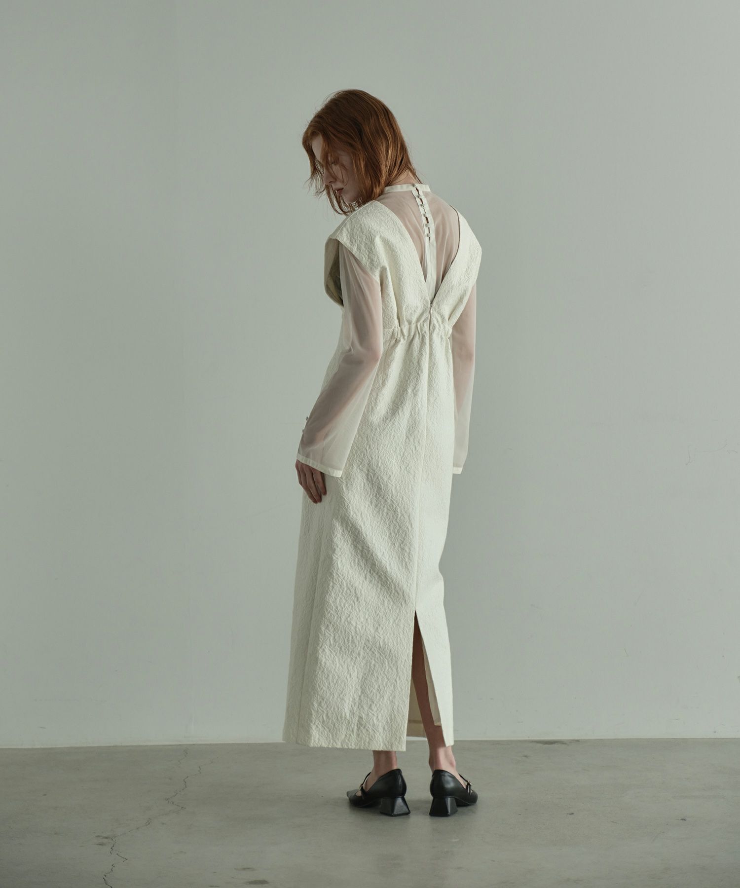 V line jacquard dress | ANDRESD