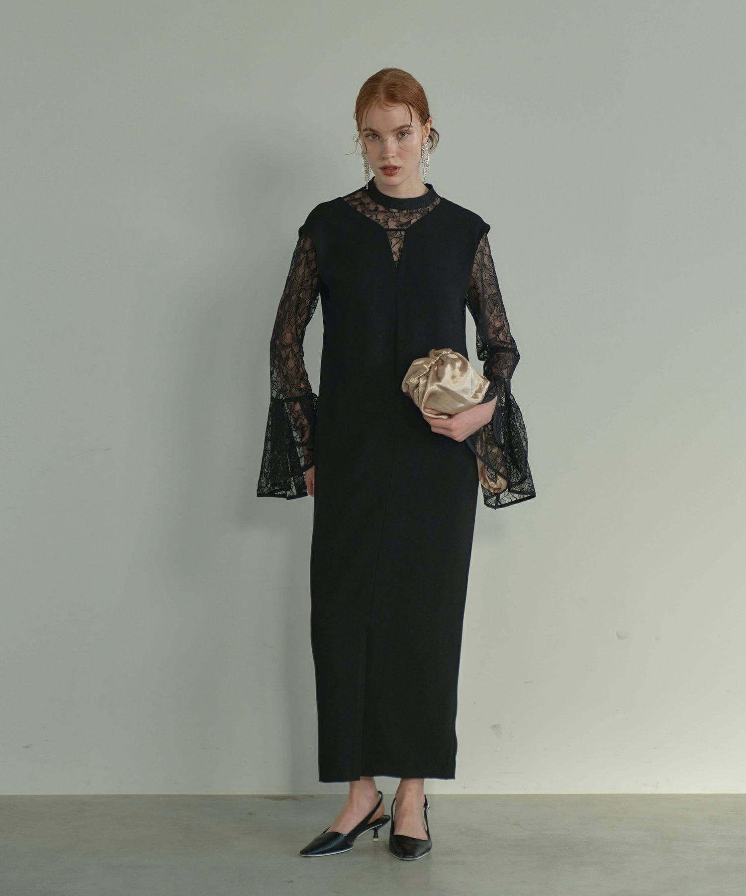 ANDRESD 新品♡bell sleeve slit dress bell sleeve slit dress | ANDRESD