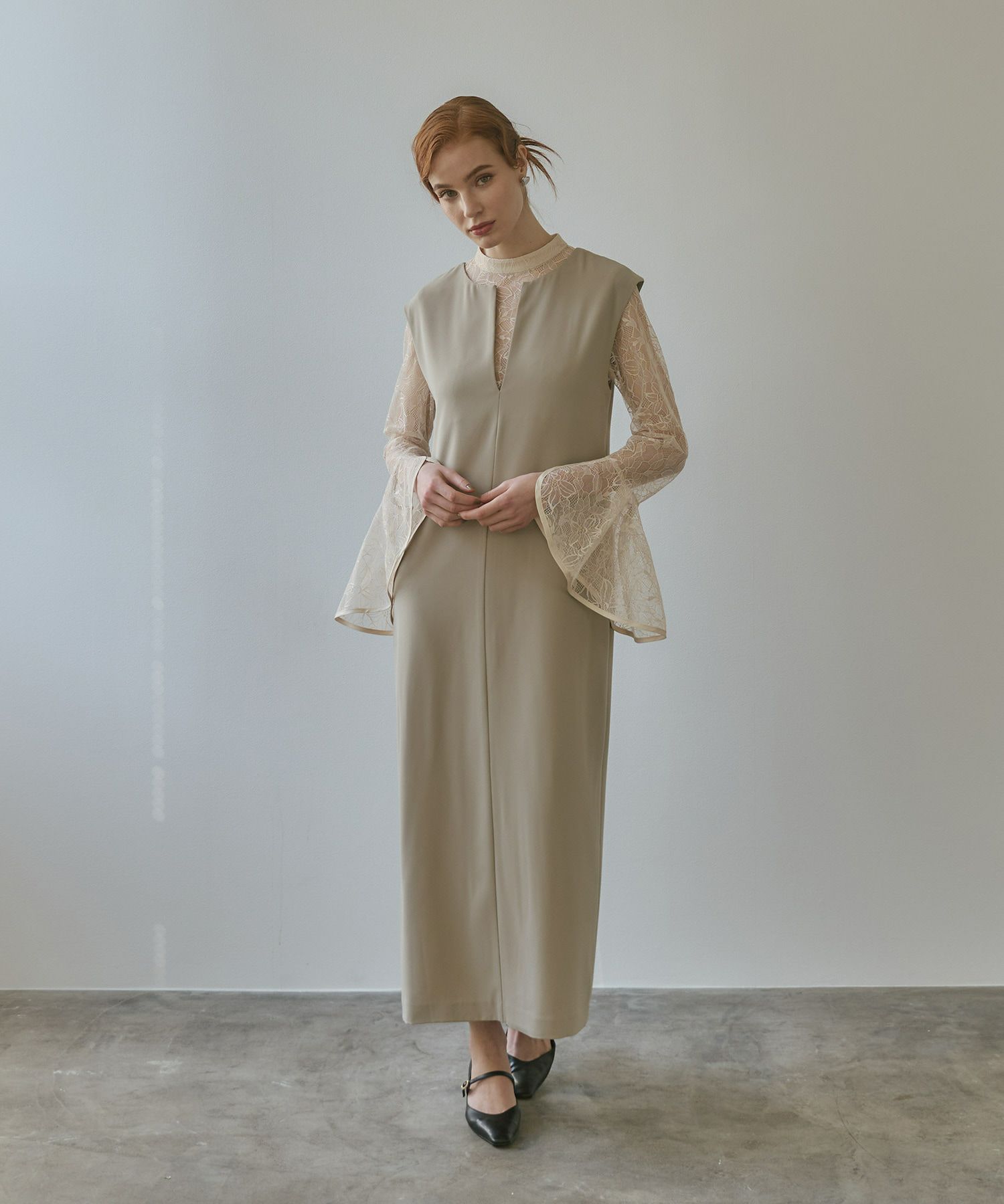 【限定値下げ】ANDRESD bell sleeve slit dress bell sleeve slit dress | ANDRESD