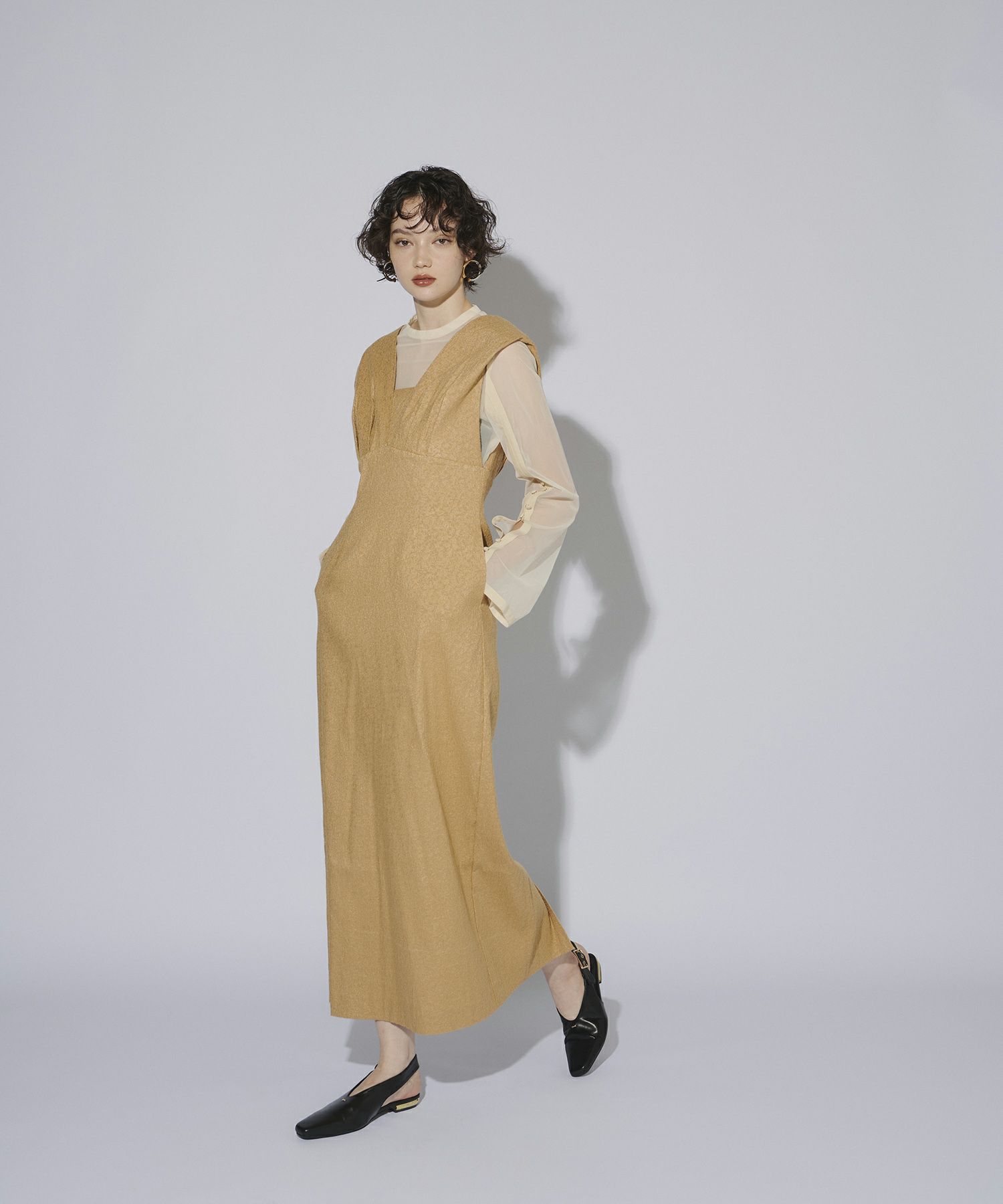 ANDRESD V line jacquard dress（M,アイボリー） V line jacquard dress | ANDRESD