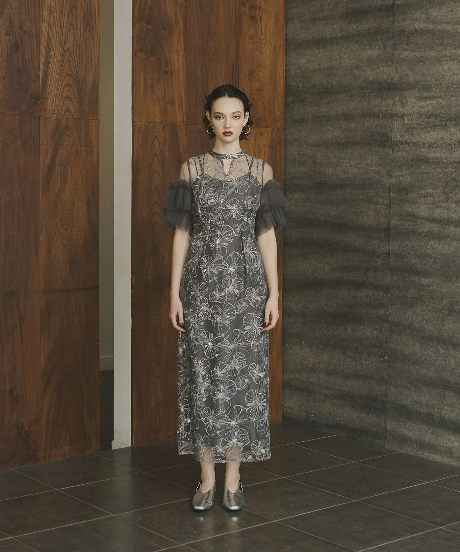 key neck embroidery dress | ANDRESD 