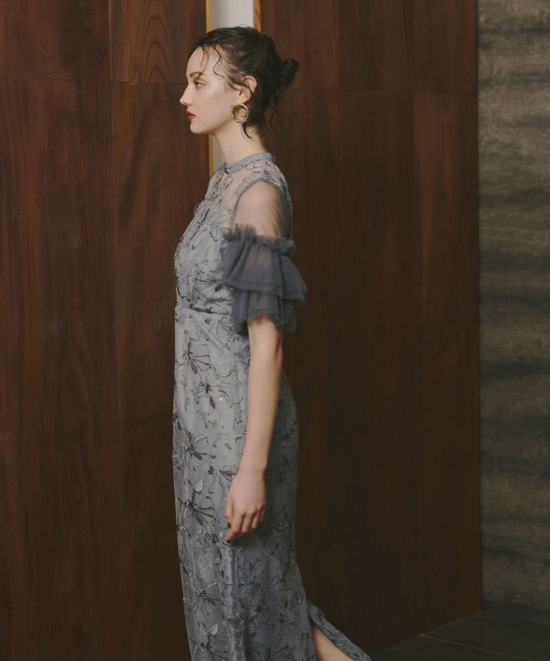 おすし✴︎key neck embroidery dress おすし様専用✴︎key neck embroidery dress