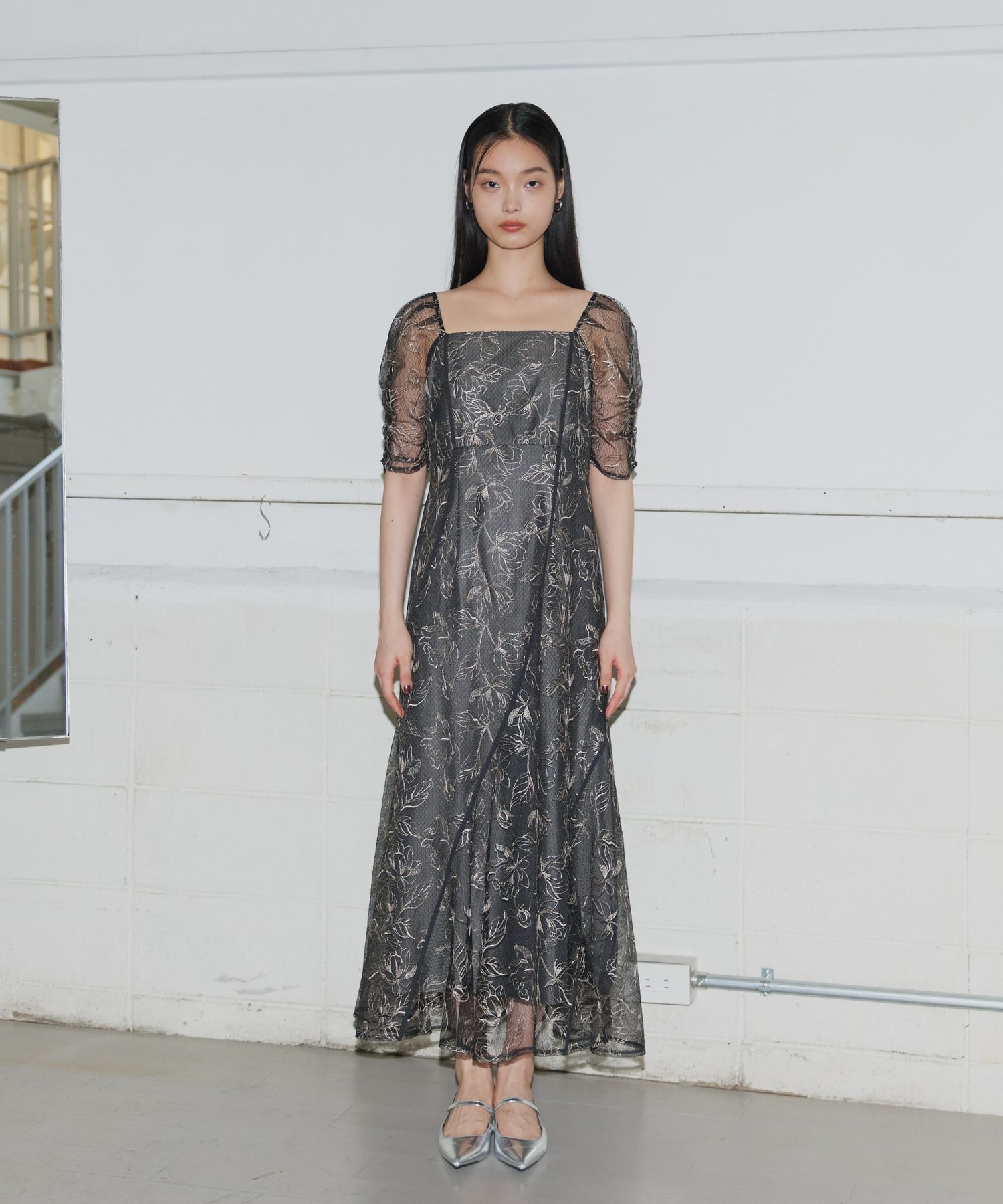 wave piping frare dress | ANDRESD